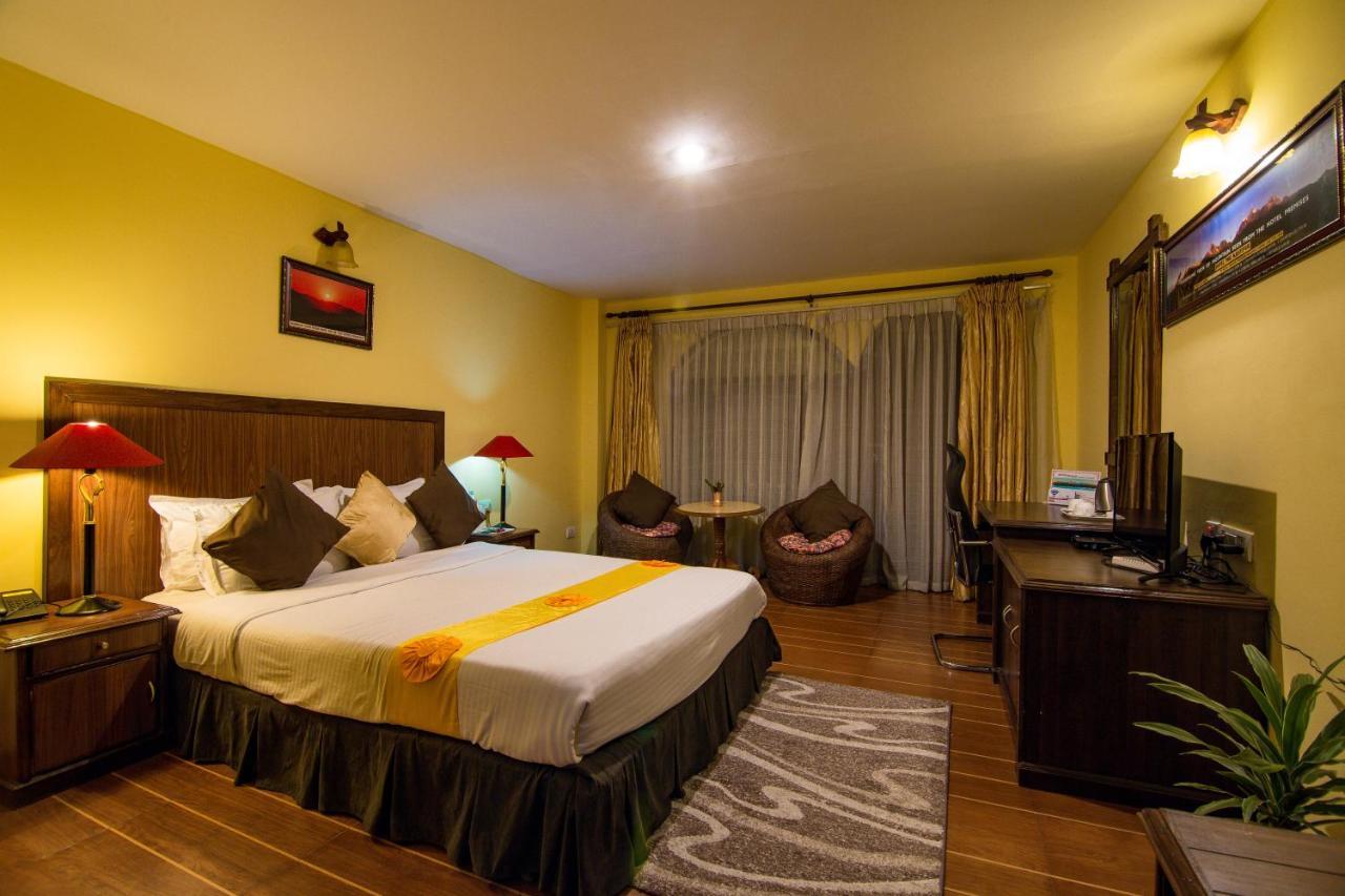 Hotel The Kantipur Pokhara Esterno foto