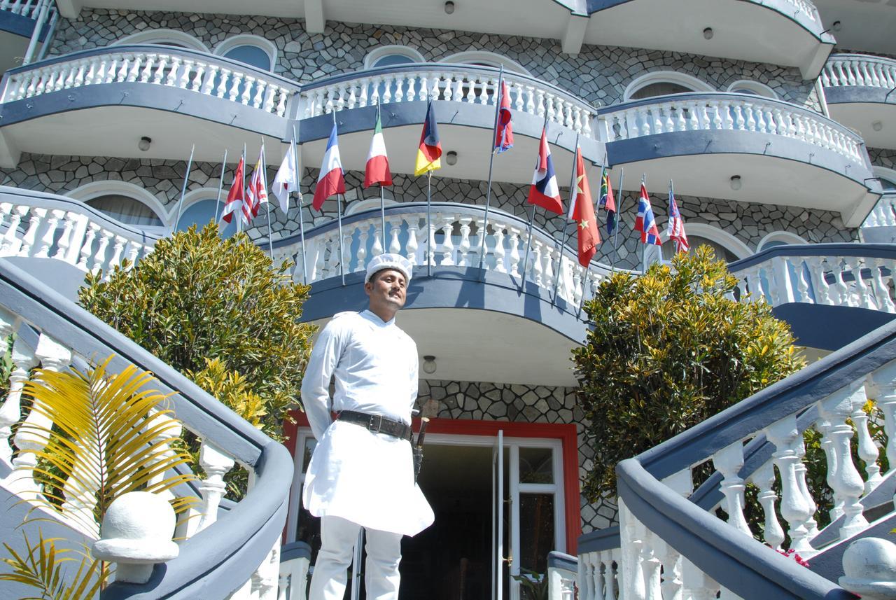 Hotel The Kantipur Pokhara Esterno foto