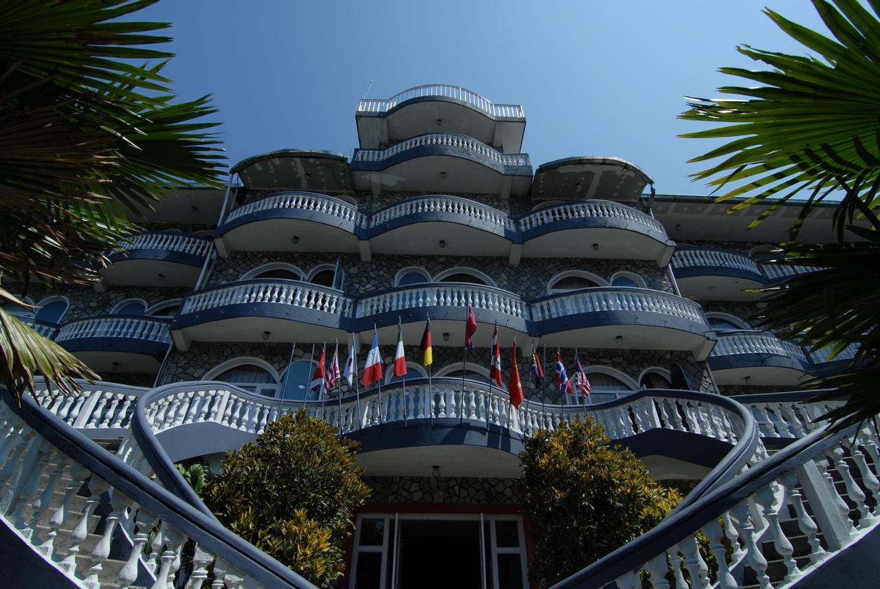 Hotel The Kantipur Pokhara Esterno foto